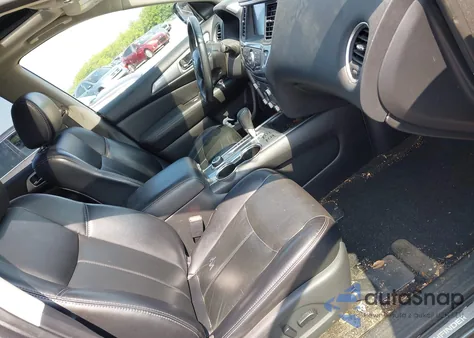 2017 Nissan Pathfinder Sl z USA, uszkodzony, nr VIN 5N1DR2MM6HC913013